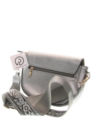 Dámská kabelka  Unbranded, Barva Stříbrná, Cena  522,00 Kč