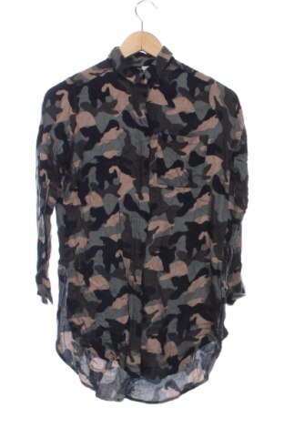 Дамска риза H&M Divided, Размер XS, Цвят Многоцветен, Цена 8,18 €