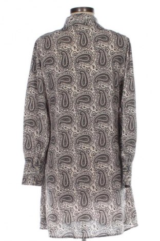 Дамска риза Pink Woman, Размер M, Цвят Многоцветен, Цена 15,00 €