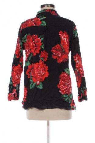 Γυναικείο πουκάμισο Reserved, Μέγεθος M, Χρώμα Πολύχρωμο, Τιμή 9,99 €