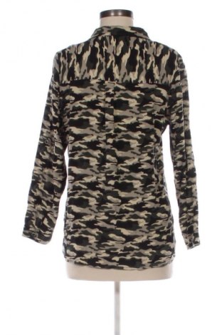 Γυναικείο πουκάμισο Unbranded, Μέγεθος M, Χρώμα Πολύχρωμο, Τιμή 5,63 €