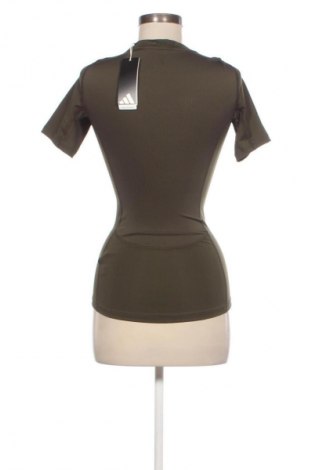 Damen T-Shirt Adidas, Größe XS, Farbe Grün, Preis € 30,99