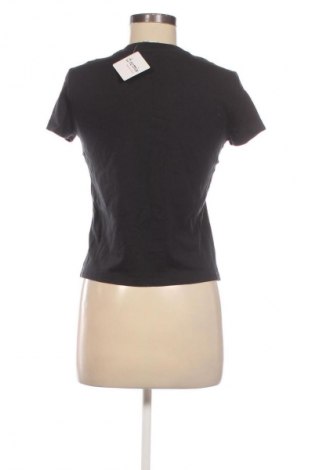 Γυναικείο t-shirt Bershka, Μέγεθος S, Χρώμα Μαύρο, Τιμή 9,99 €
