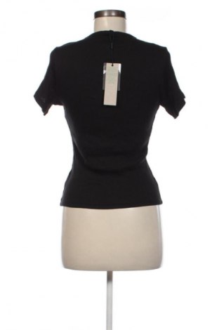 Damski T-shirt Tommy Jeans, Rozmiar L, Kolor Czarny, Cena 183,99 zł