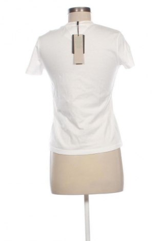 Дамска тениска Tommy Jeans, Размер XS, Цвят Бял, Цена 34,25 €