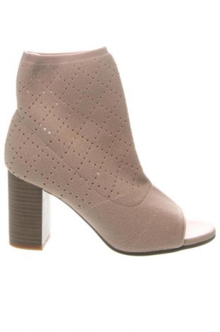 Дамски боти Alesya, Размер 39, Цвят Бежов, Цена 62,88 €