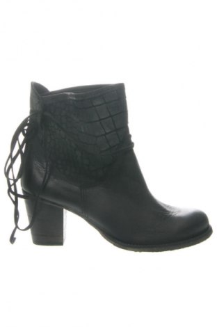 Дамски боти Alesya, Размер 40, Цвят Черен, Цена 80,78 €