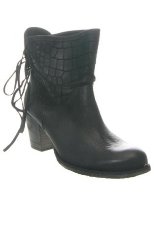 Дамски боти Alesya, Размер 40, Цвят Черен, Цена 80,78 €