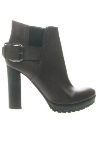 Дамски боти Alesya, Размер 37, Цвят Кафяв, Цена 83,34 €