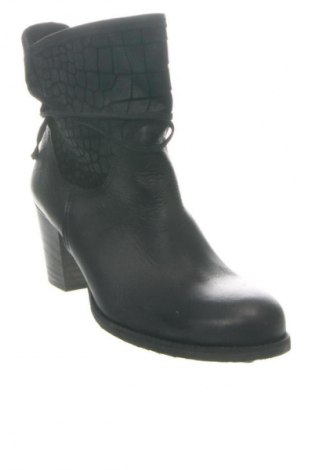 Дамски боти Alesya, Размер 40, Цвят Черен, Цена 80,78 €