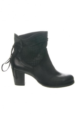 Дамски боти Alesya, Размер 40, Цвят Черен, Цена 80,78 €