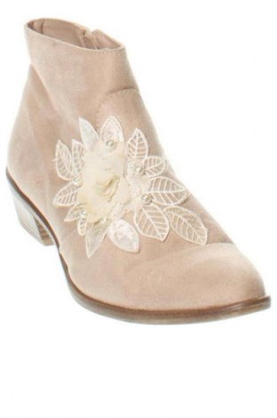 Дамски боти Catwalk, Размер 36, Цвят Бежов, Цена 39,36 €