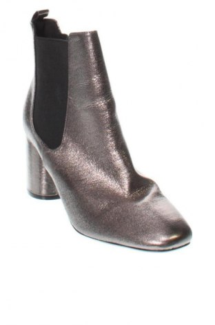 Дамски боти Dorothy Perkins, Размер 38, Цвят Многоцветен, Цена 33,74 €