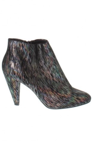 Дамски боти New Look, Размер 41, Цвят Многоцветен, Цена 20,96 €