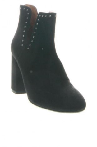 Дамски боти Pull&Bear, Размер 35, Цвят Черен, Цена 20,96 €