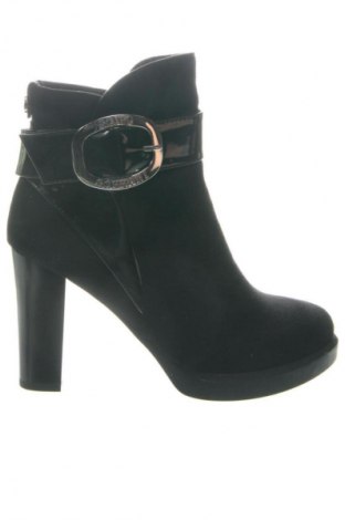 Дамски боти Solo Soprani, Размер 39, Цвят Черен, Цена 22,49 €