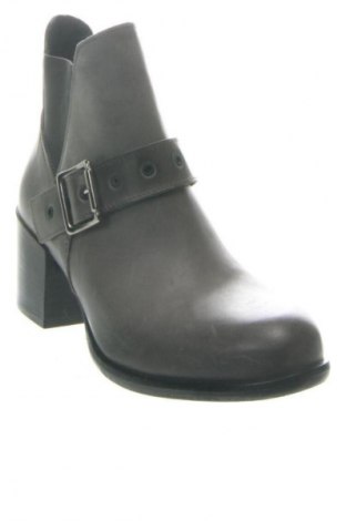 Дамски боти Stella, Размер 36, Цвят Сив, Цена 42,94 €