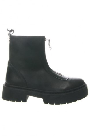 Дамски боти Steve Madden, Размер 39, Цвят Черен, Цена 76,69 €