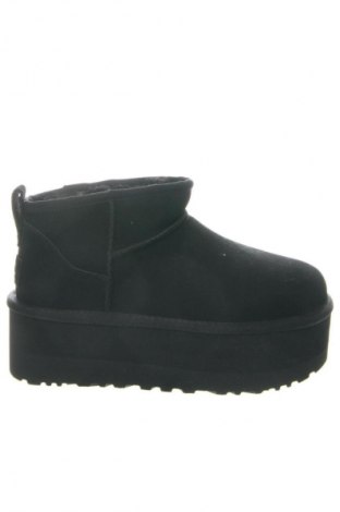 Dámské boty  UGG Australia, Velikost 36, Barva Černá, Cena  3 049,00 Kč