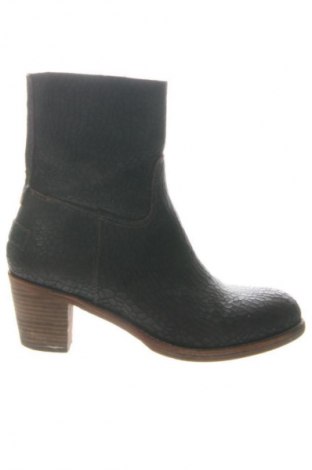 Дамски боти Unbranded, Размер 38, Цвят Кафяв, Цена 43,97 €