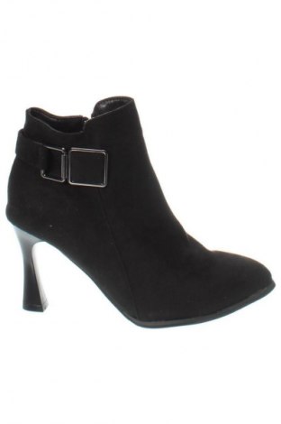 Дамски боти Unbranded, Размер 36, Цвят Черен, Цена 23,51 €