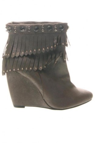 Дамски боти Unbranded, Размер 38, Цвят Златист, Цена 23,00 €