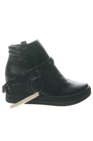 Дамски боти Unbranded, Размер 37, Цвят Черен, Цена 22,49 €
