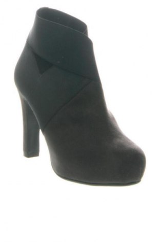 Дамски боти Unbranded, Размер 37, Цвят Кафяв, Цена 23,00 €