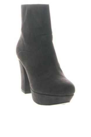 Дамски боти Unbranded, Размер 35, Цвят Кафяв, Цена 25,05 €