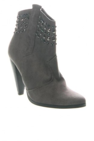 Дамски боти Unbranded, Размер 37, Цвят Кафяв, Цена 23,00 €