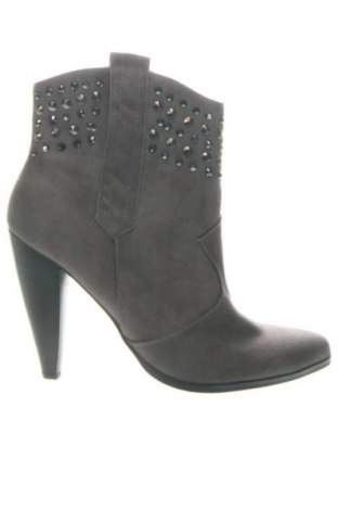 Дамски боти Unbranded, Размер 40, Цвят Многоцветен, Цена 23,00 €