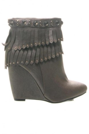 Дамски боти Unbranded, Размер 35, Цвят Кафяв, Цена 24,54 €