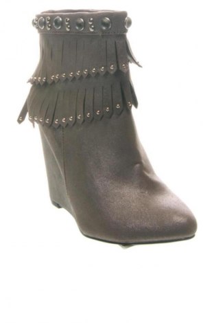 Дамски боти Unbranded, Размер 38, Цвят Бежов, Цена 22,49 €