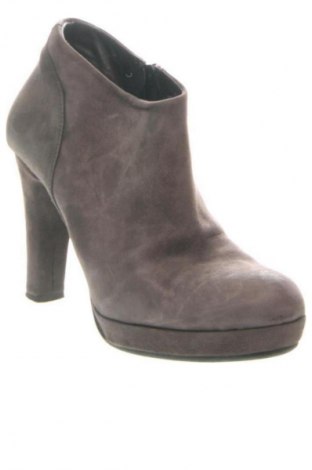 Дамски боти Unbranded, Размер 37, Цвят Бежов, Цена 52,66 €