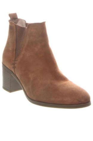 Дамски боти Unbranded, Размер 37, Цвят Кафяв, Цена 52,66 €