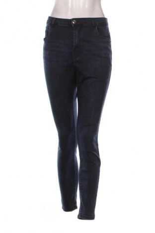 Damskie jeansy Amisu, Rozmiar XL, Kolor Niebieski, Cena 56,99 zł