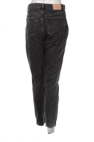 Dámské džíny  Bershka, Velikost M, Barva Černá, Cena  289,00 Kč