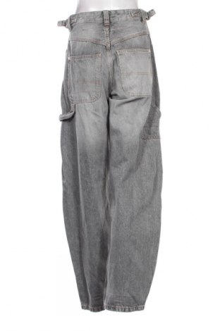 Damen Jeans Bershka, Größe S, Farbe Grau, Preis € 19,99