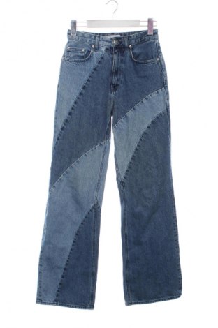 Дамски дънки Bershka, Размер XS, Цвят Син, Цена 15,00 €