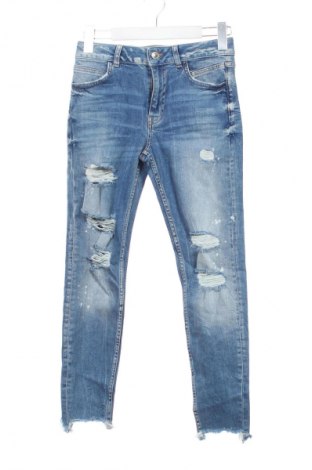 Γυναικείο Τζίν Bershka, Μέγεθος XS, Χρώμα Μπλέ, Τιμή 7,99 €