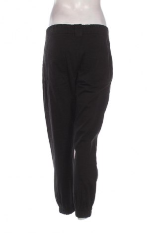 Γυναικείο Τζίν Bershka, Μέγεθος L, Χρώμα Μαύρο, Τιμή 13,99 €