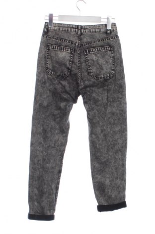 Дамски дънки Bershka, Размер XS, Цвят Сив, Цена 11,24 €