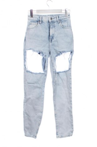 Blugi de femei Bershka, Mărime XS, Culoare Albastru, Preț 78,99 Lei