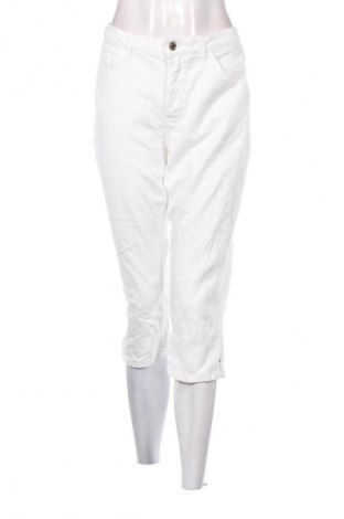 Blugi de femei C&A, Mărime XL, Culoare Alb, Preț 37,99 Lei