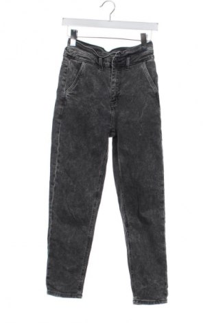 Γυναικείο Τζίν Cropp, Μέγεθος XS, Χρώμα Γκρί, Τιμή 10,99 €