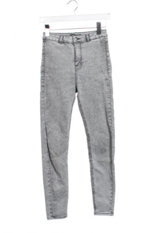 Blugi de femei Cropp, Mărime XS, Culoare Gri, Preț 53,99 Lei