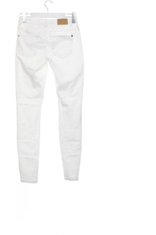 Дамски дънки Jacqueline De Yong, Размер S, Цвят Екрю, Цена 16,00 €