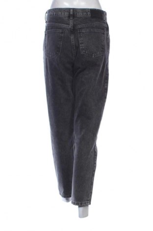 Damskie jeansy Mango, Rozmiar M, Kolor Szary, Cena 112,53 zł