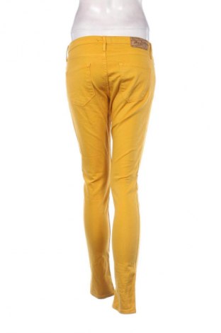 Дамски дънки Mango, Размер M, Цвят Оранжев, Цена 8,18 €