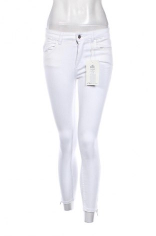 Damen Jeans ONLY, Größe M, Farbe Weiß, Preis € 18,99